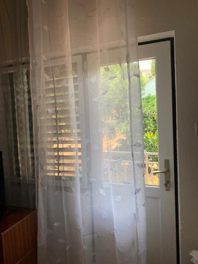 Bolero Guest House Loviste Luaran gambar